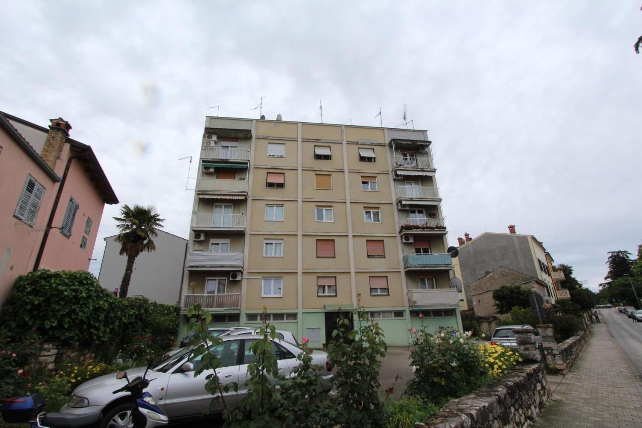 Apartment Sorriso 2 Rovigno Esterno foto